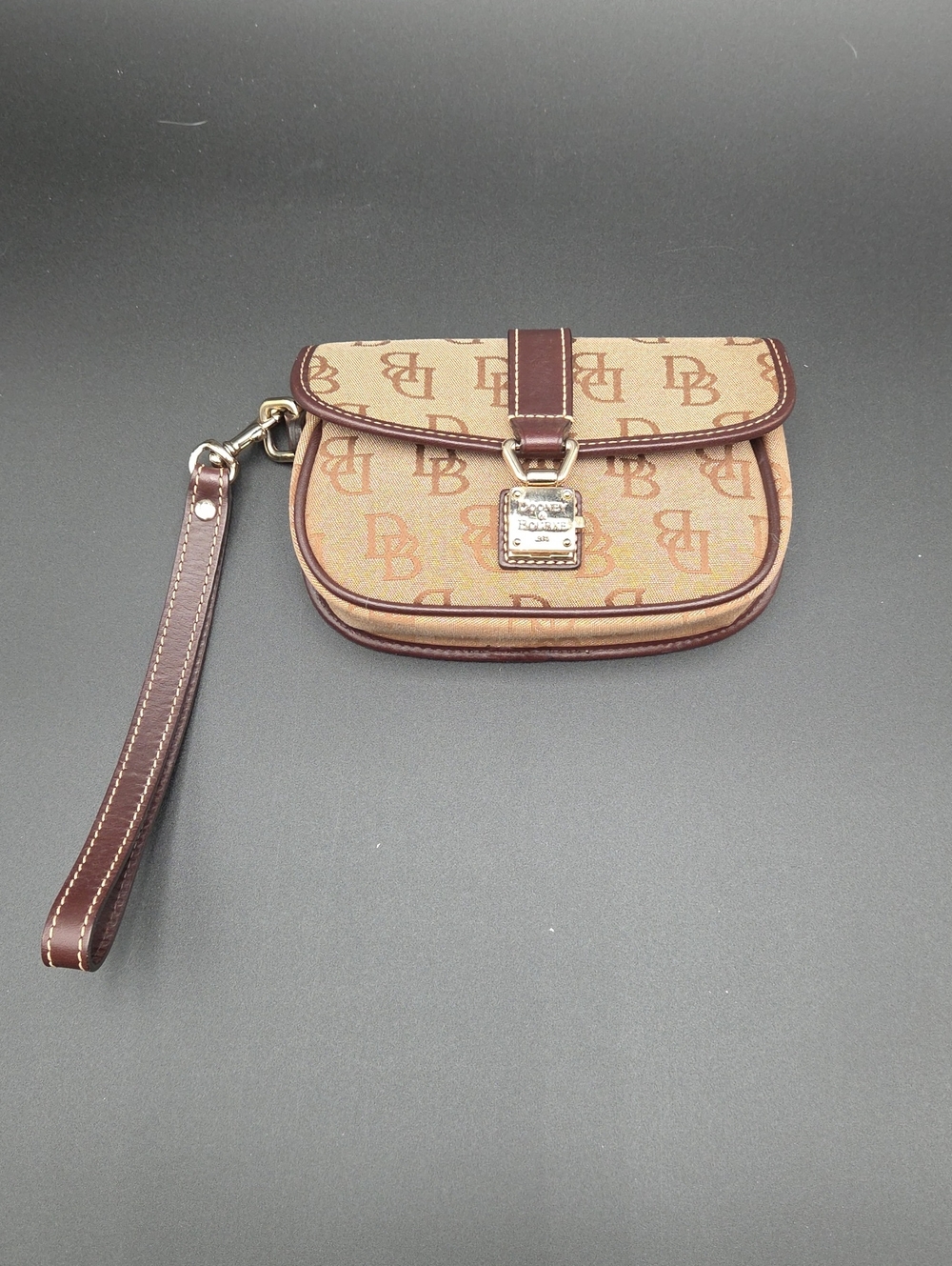 Dooney & Bourke Fall Tan /Black Monogram Wristlet